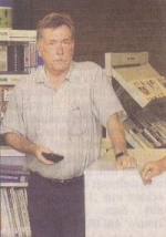 Dr. Gerald Lohwasser freut sich, dass die Haigerer Johann-Textor-Schule großen Zuspruch im gymnasialen Bereich hat.