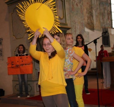 Die Fünftklässler hatten sich bei der Gestaltung des Gottesdienstes viel Mühe gegeben.