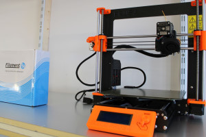 SchmelzBar spendet neuen 3D-Drucker