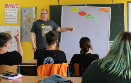 Projektkoordinator Dirk Meckel führte durch die Reflektionsveranstaltung.